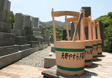 苑内はいつも清潔、いつでも気持ちよくお参りして頂ける環境です